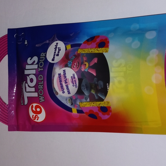Trolls Toy Bundle  Age 4+ - Picture 2 of 7